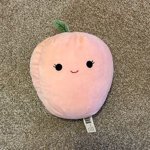 Phyllis the Peach, 8 inch, Squishmellow